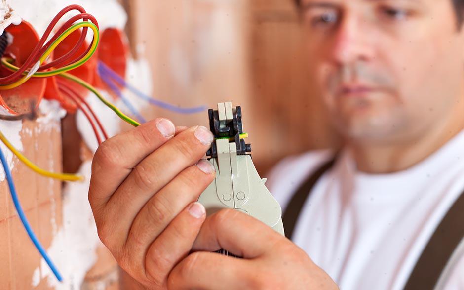cherche électricien Montataire